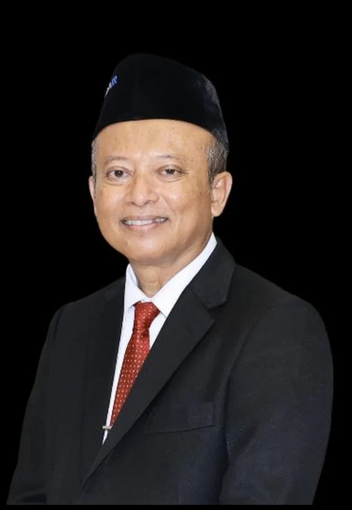 Prof. Dr. H. Yusuf Arroyyan, Drs., M.Com.